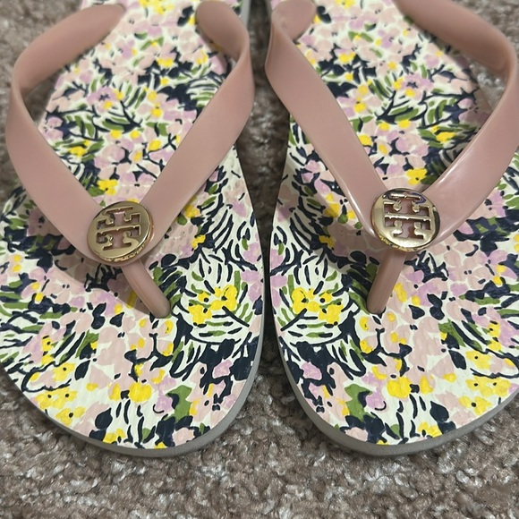 Tory Burch - Picture 2 of 3